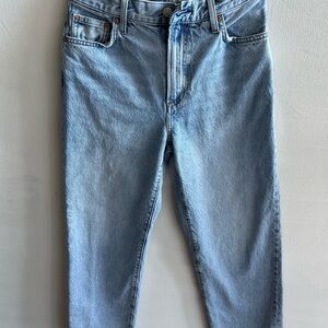 Women’s Light Blue Jeans